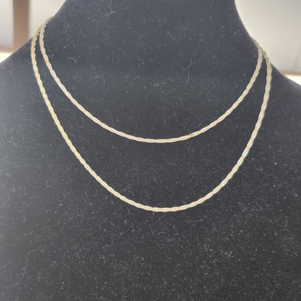 2 silver tone necklaces